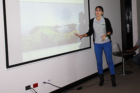 Sharks MOS2 - Side Event: Golfo Dulce: Scalloped Hammerhead Sanctuary © IISD